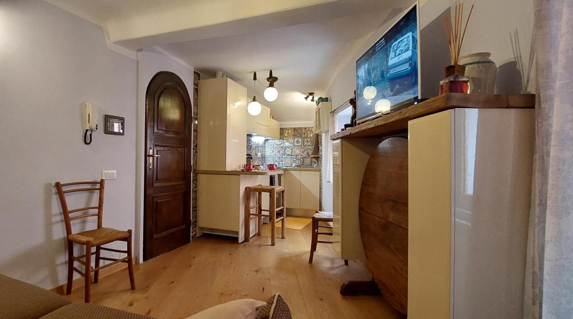 On The Waterfront Apartment ปอร์โตเวเนเร ภายนอก รูปภาพ